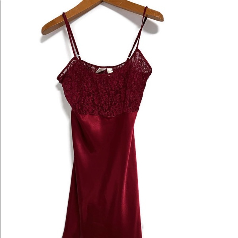Victoria’s Secret satin chemise,red,size Medium, with stretch lace top